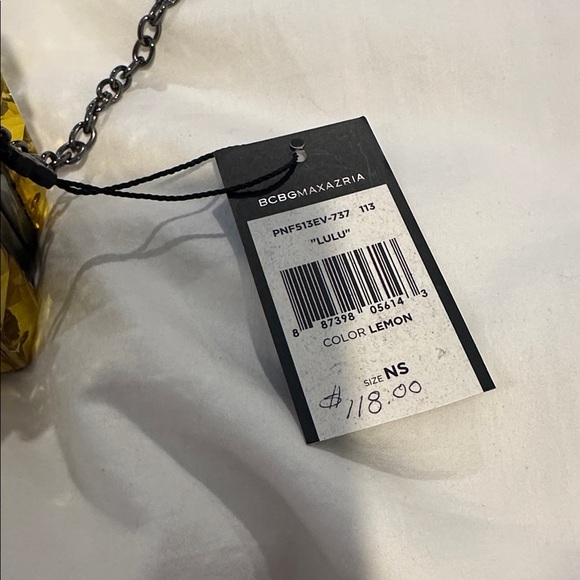 BCBG GOLD HARD BAG 6 x 3 x 2.5 NWT - Picture 6 of 11